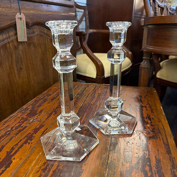 Pr. Val St.Lambert Gardenia Candlesticks