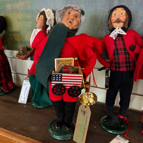 Byers' Choice Caroler With Wagon And Flag