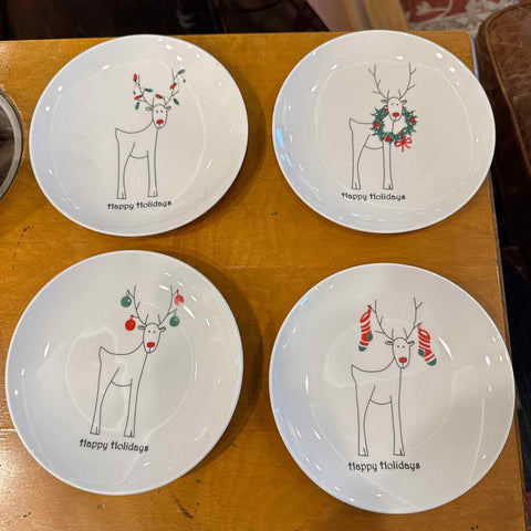 4 Happy Holiday Reindeer Plates