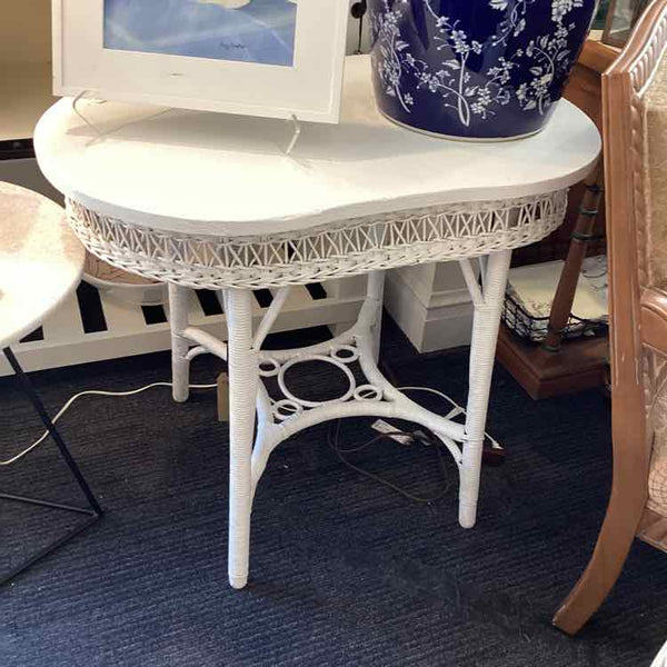 Vintage White Wicker Table