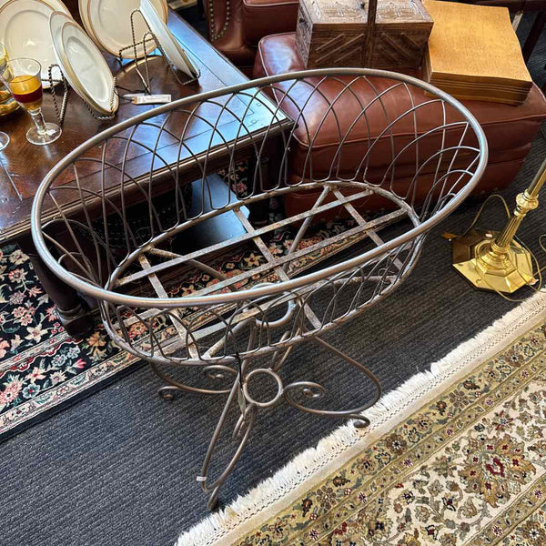 Iron Oval Planter Stand