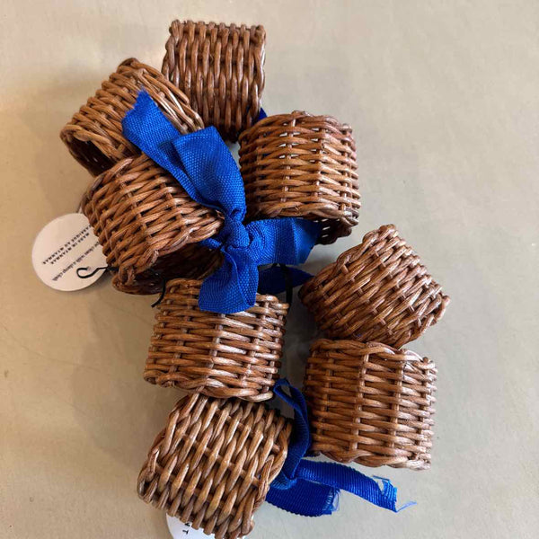 Set of 8 Rattan Napkin Rings