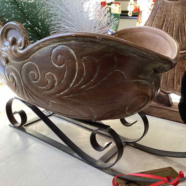 Decorative Scroll Metal Sleigh