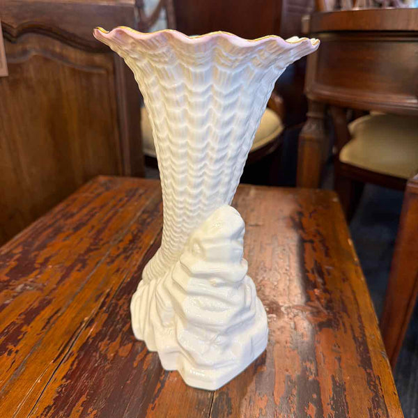 Belleek Rock Spill Vase