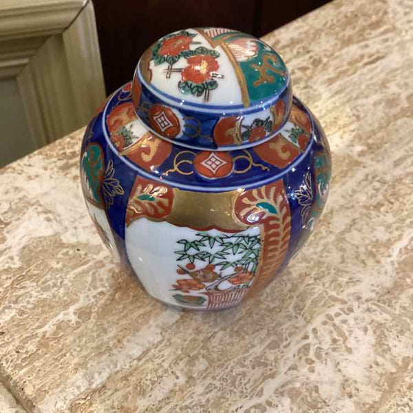 Imari Gold Ginger Jar