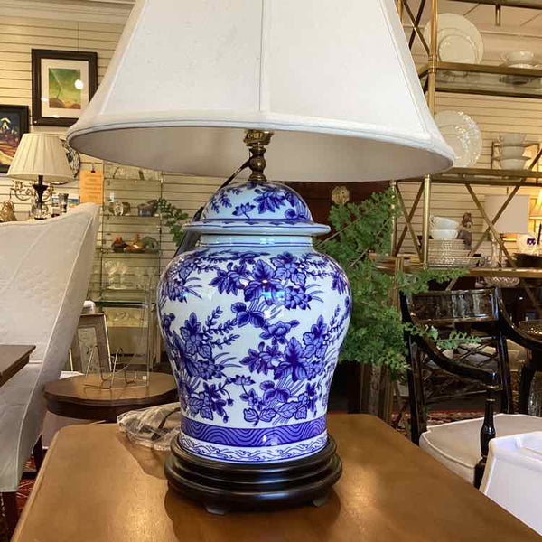Blue And White Ginger Jar Lamp