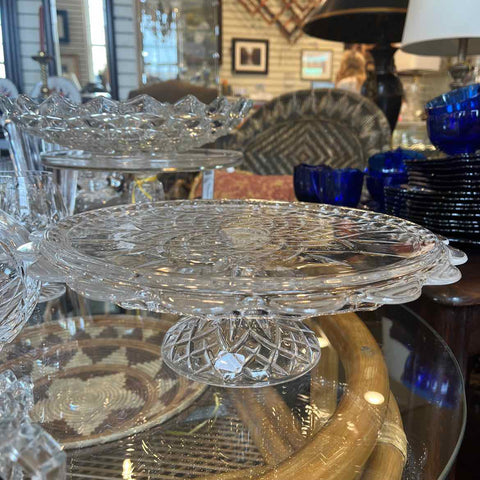 Williams Sonoma Glass Cake Plate
