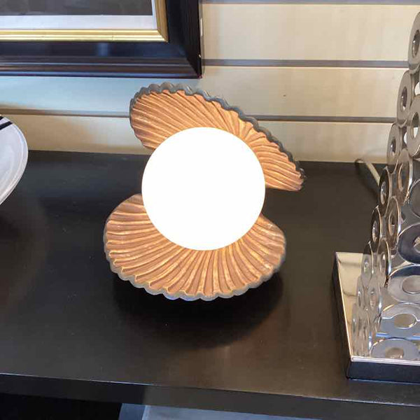 Vintage Pearl Lamp - Resin & Glass