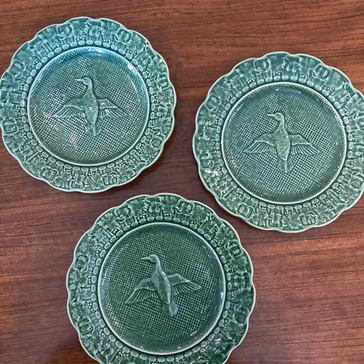 Bordallo Pinneiro Green Salad Plates w Pheasant Detail