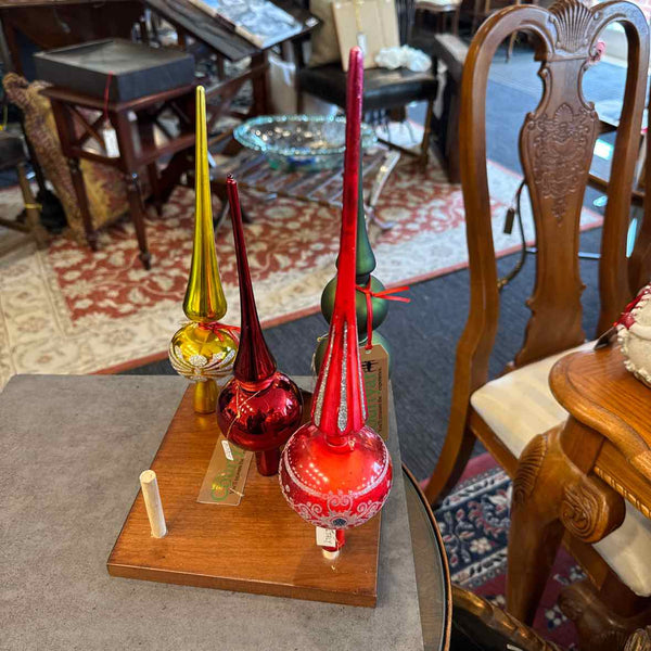 Red Glitter White Plastic Tree Topper