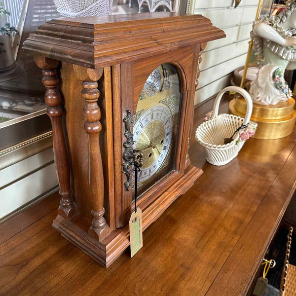 Mantle Clock