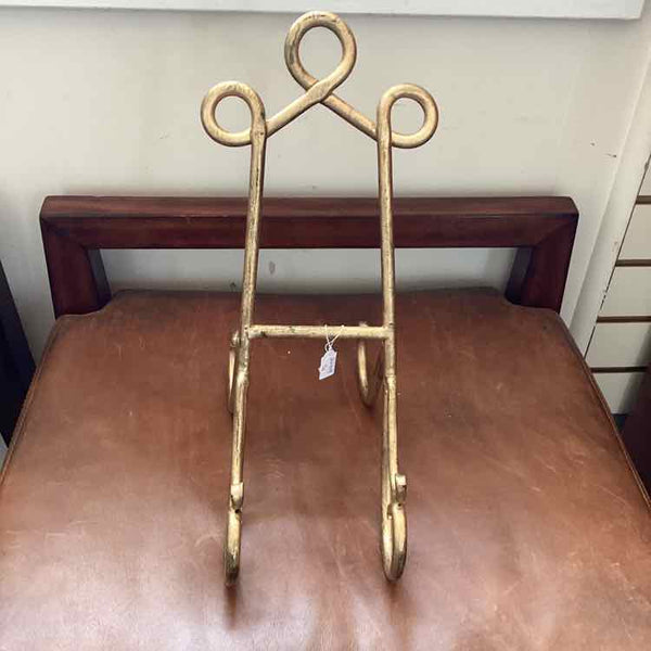 Gold Table Top Easel