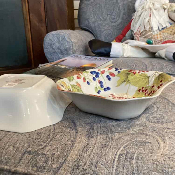 Pair of Spode Williams Sonoma Bowls