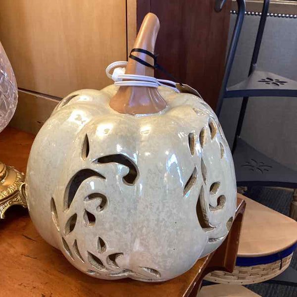 Ceramic Pumpkin w/Light