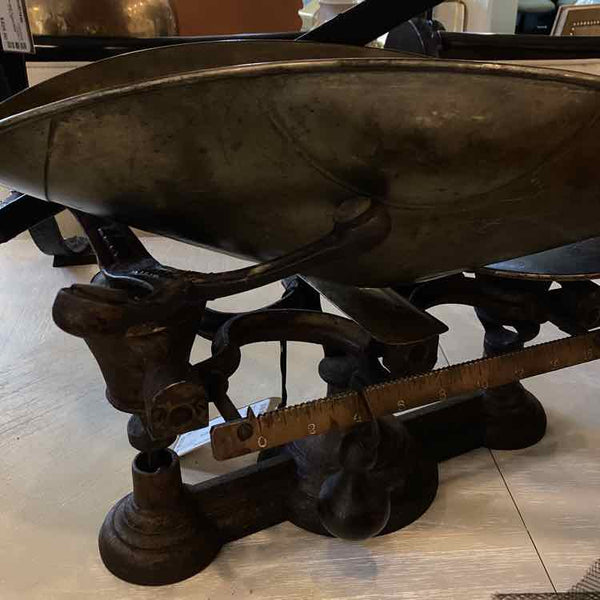 Henry Troemner Apothecary Cast Iron Balance Scale