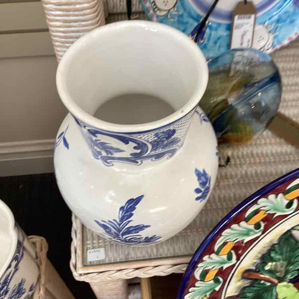 Blue And White Tiffany Vase