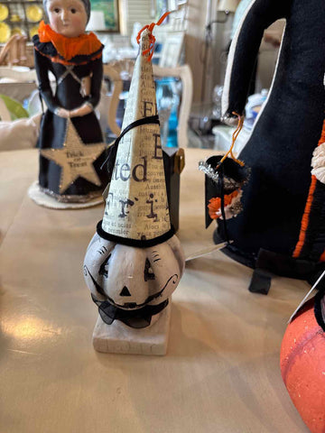 Gray Pumpkin With Hat