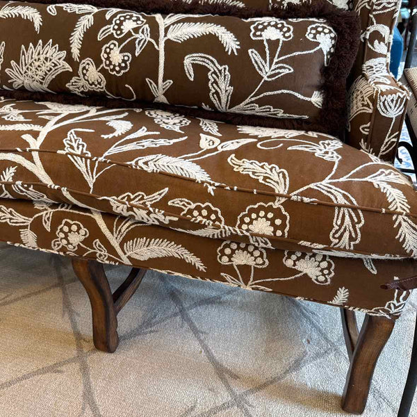 Crewel Fabric Interior Crafts Settee With Pillow