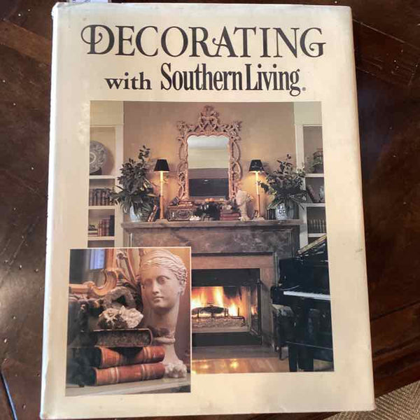 Books - Decorating With Southern Living