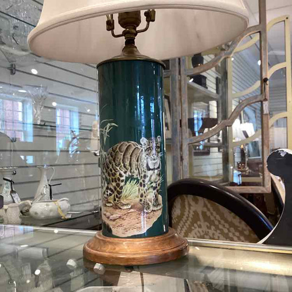 Green  Lamp With Leopard
