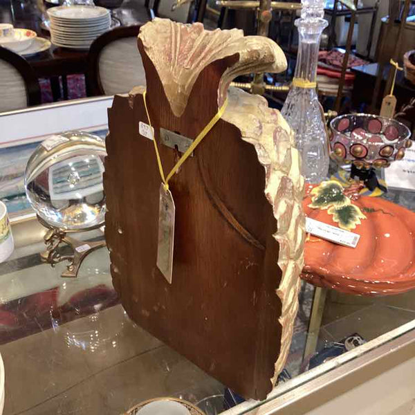 Sarried Wooden Pineapple