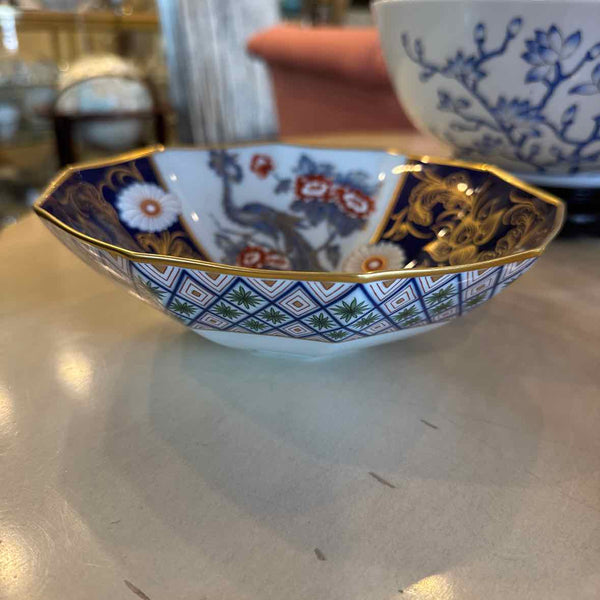 Vista Alegre Floral & Bird Bowl