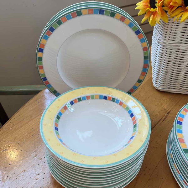 Set of Villeroy & Boch "Twist Alea Limone" China