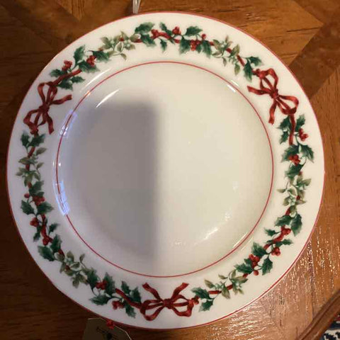 8 Salad Wm Roberts Plates (Hickory Garland)