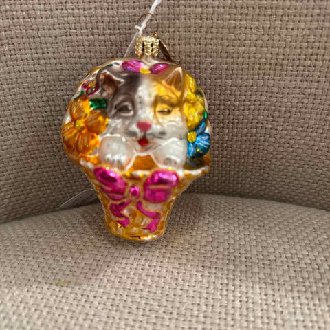 Radko Kiit N'Caboodle Kitten in Basket