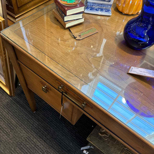 4 Drawer Desk w Glass Top