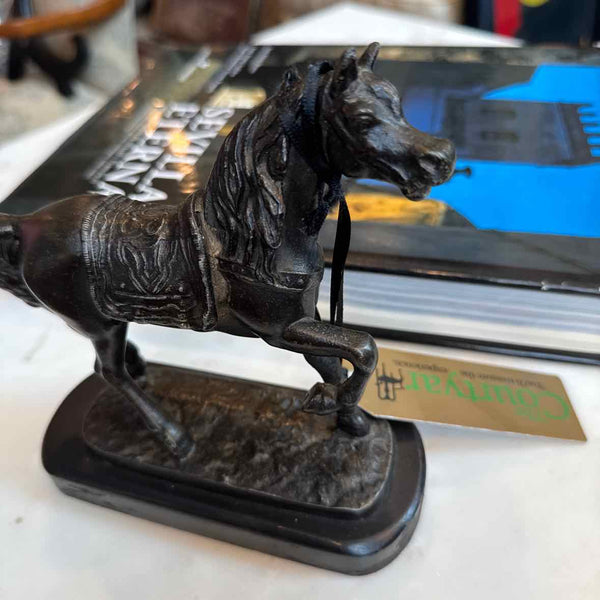 Horse Sculpture