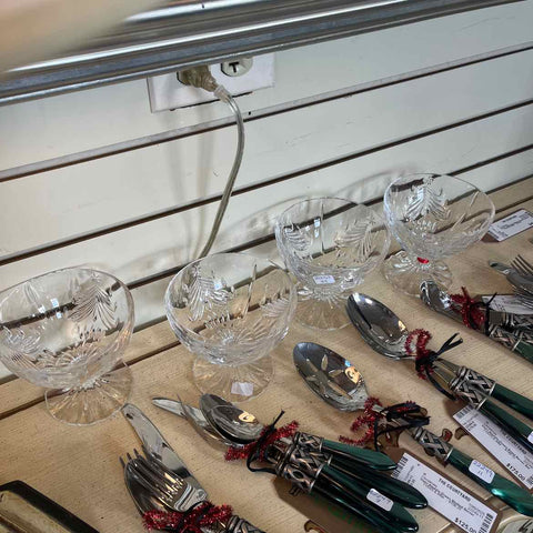4 Mikasa Holiday Footed Dishes