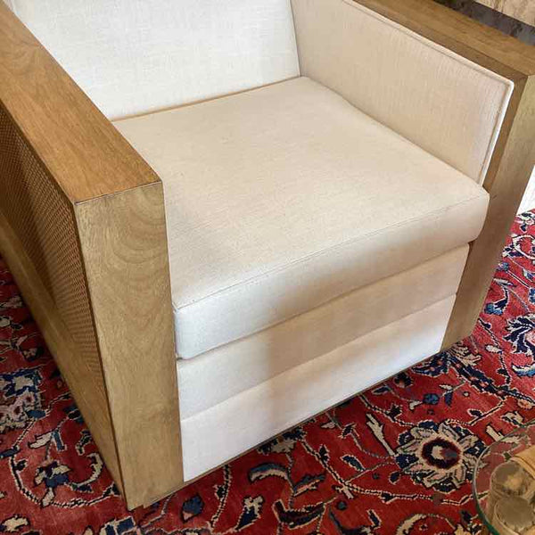 Thomasville Contempo Chair