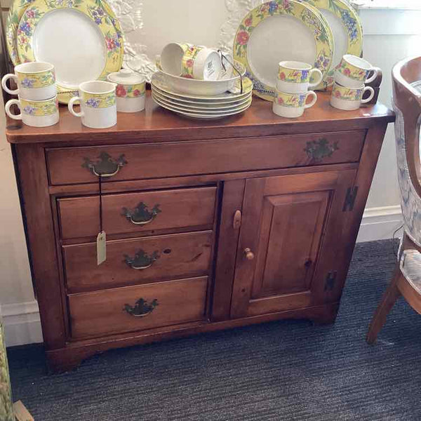 Early American Pine Washstand