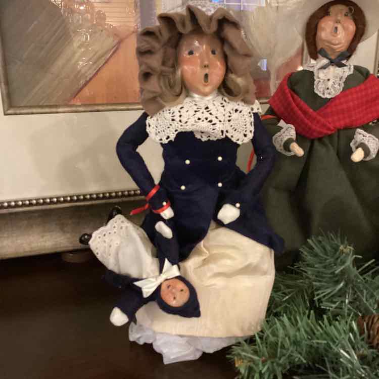 Byer's Choice Girl Caroler with Doll