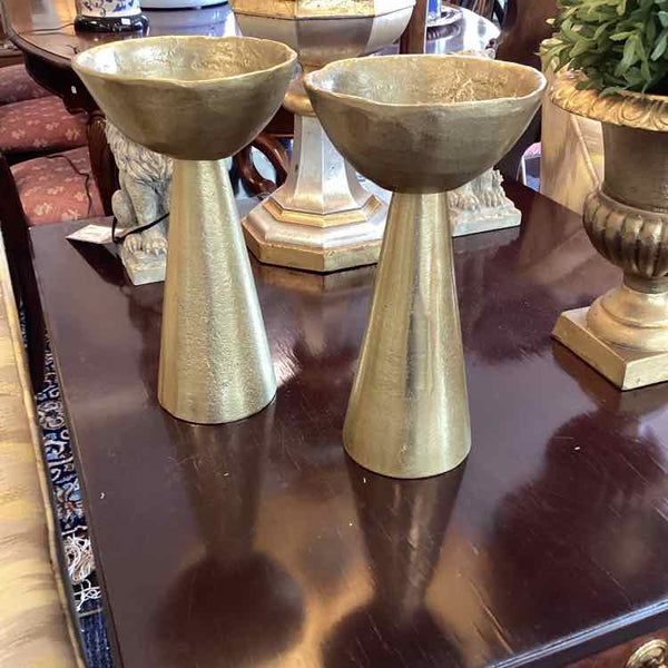 Pair of Williams Sonoma Rough Cast Pillars