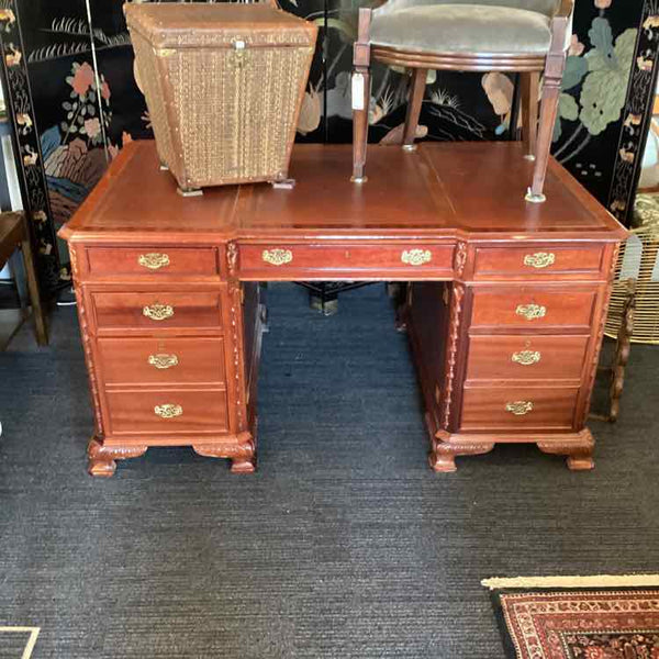 Partner English Georgian Style Mahogany Desk