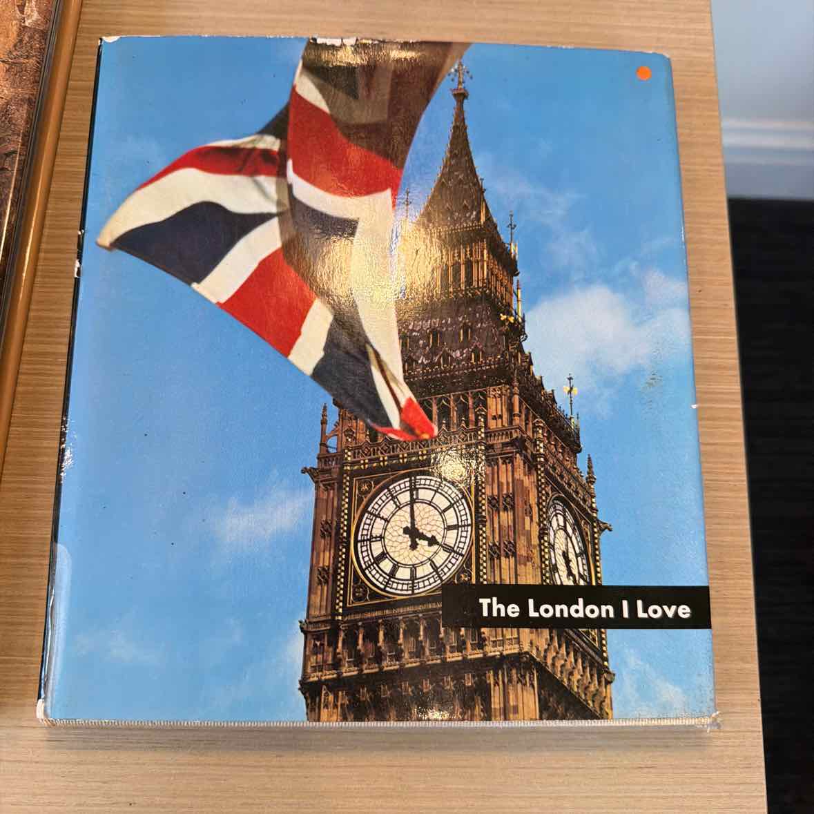 Book "The London I Love"