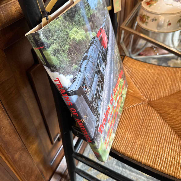 Book - Trains of America