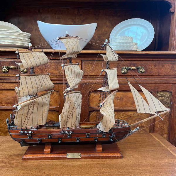Ragate Espanola Wooden Ship