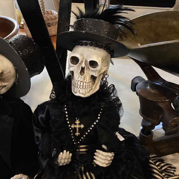Victorian Black Tie Skeleton Couple
