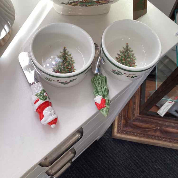 Spode Christmas Set of 4 Appetizer Knives