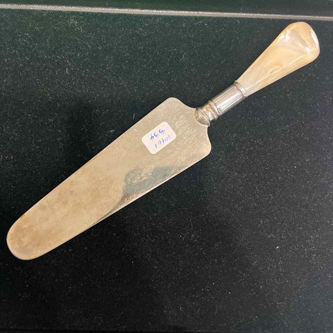 Sheffield Pearl Handled Cake Server