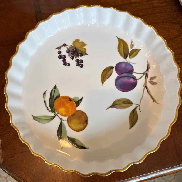 Royal Worcester "Evesham" Quiche Dish