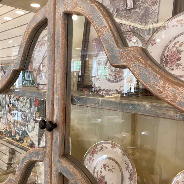 Arched Curio Cabinet
