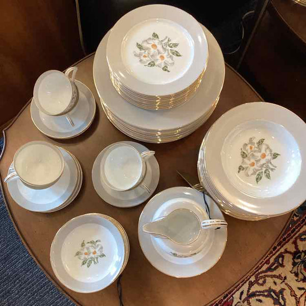 56-Piece Narumi "Dogwood" China