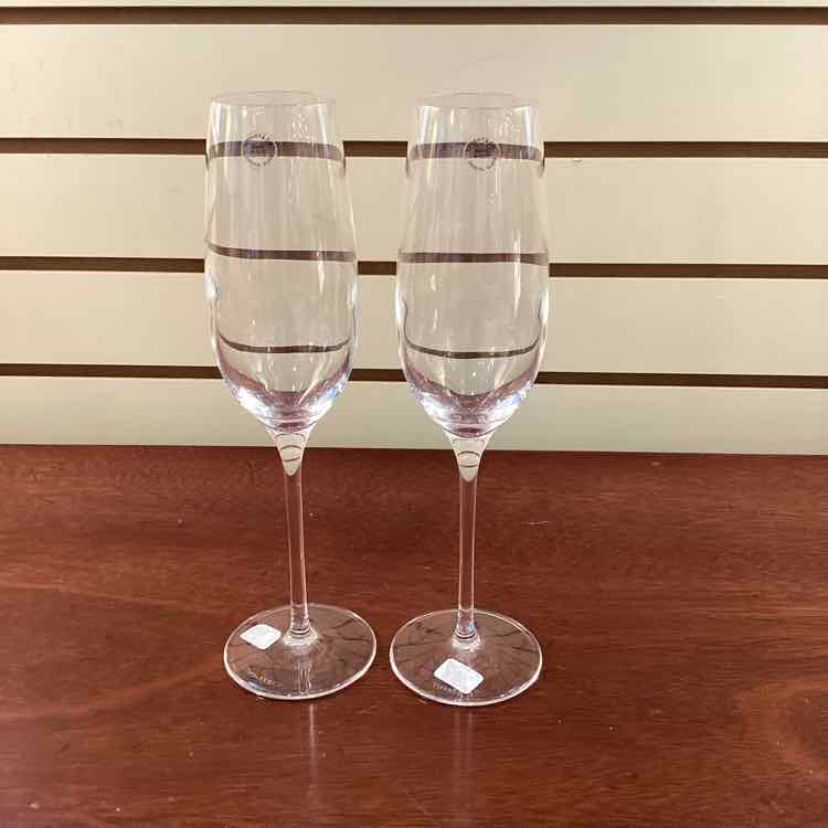 2 Tiffany Champagne Flutes w/Box