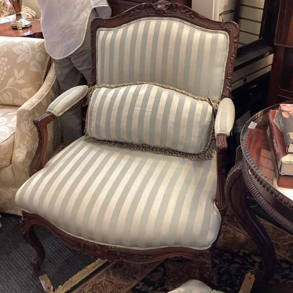 Sherrill Blue & White Bergere Chair