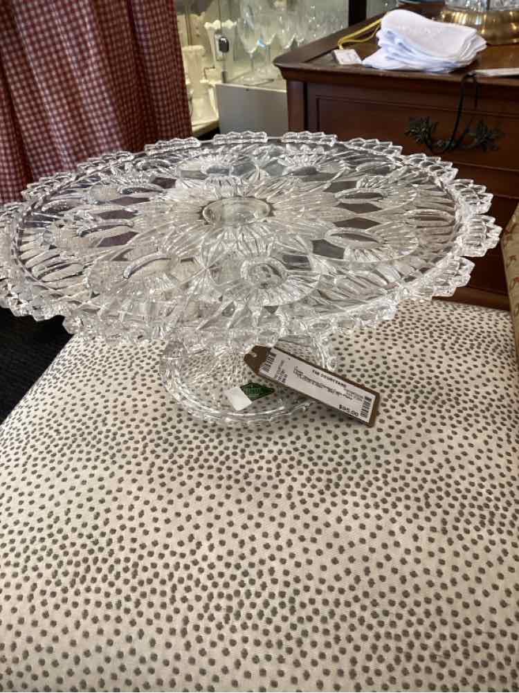 Shannon Crystal Cake Plate – The Courtyard