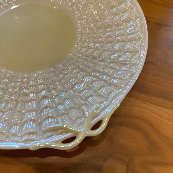 Cream Belleek "Bows" Plate
